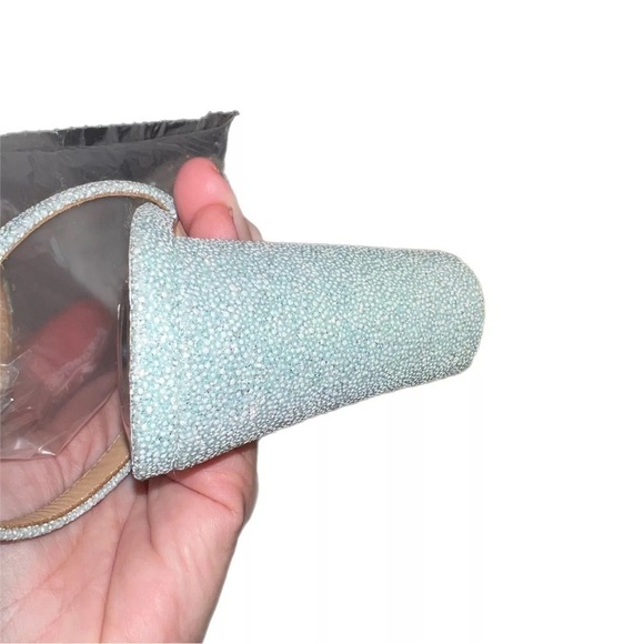 NWB Badgley Mischka Tasmine Tall Evening Sandals Baby Blue Jeweled Toe 8.5 - Picture 7 of 10